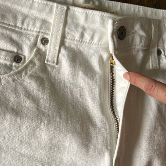 NWT 721 HIGH-RISE SKINNY A HIGH RISE SLIM THROUGH THE HIP AND THIGH - Picture 11 of 16